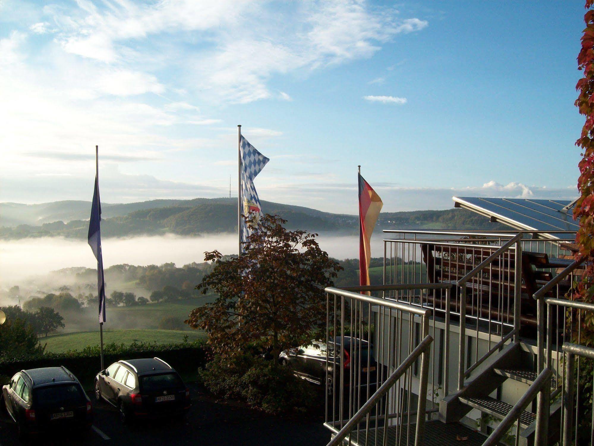 Landhotel Klingerhof Hösbach Exteriör bild