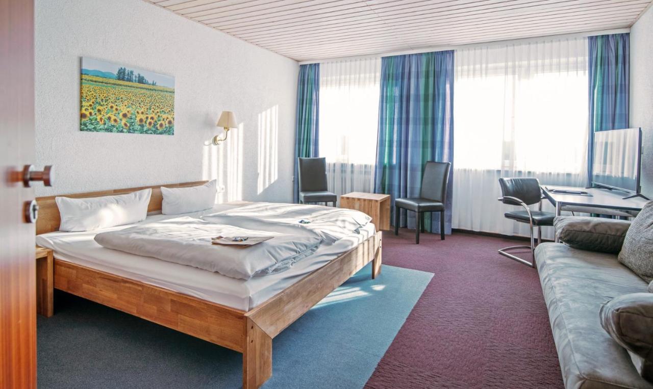 Landhotel Klingerhof Hösbach Exteriör bild